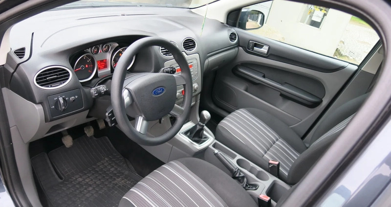 Ford Focus cena 18900 przebieg: 164000, rok produkcji 2009 z Stalowa Wola małe 211